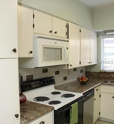 4th image of 1005 W Idlewild Ave