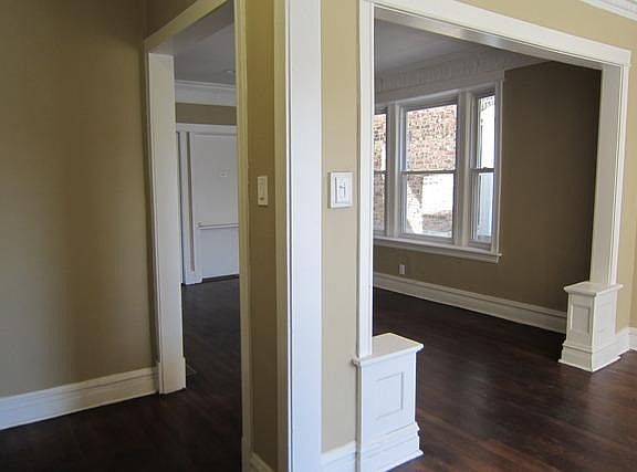 5th image of 5337 S Maryland Ave #2