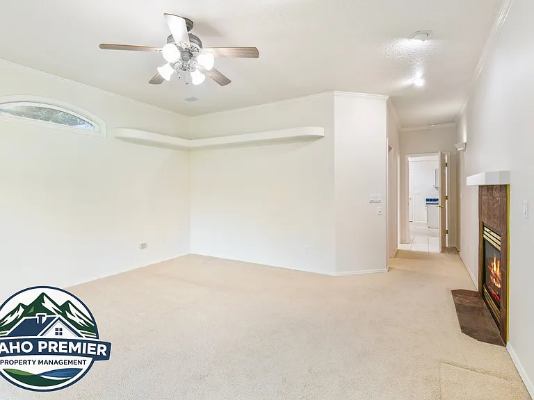 418 E Trailside Dr — Photo 17