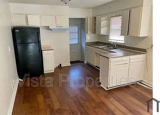 3655 Kahlert Ave #1 — Photo 4