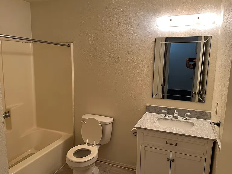 1429 Eagle Dr — Photo 6