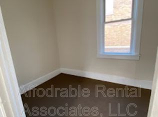 1211 S 14th St, Milwaukee, WI 53204