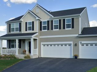 391 Copper Springs Ln, Elgin, IL 60124