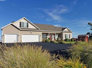 2713 Glen Rd, Richland, WA 99354