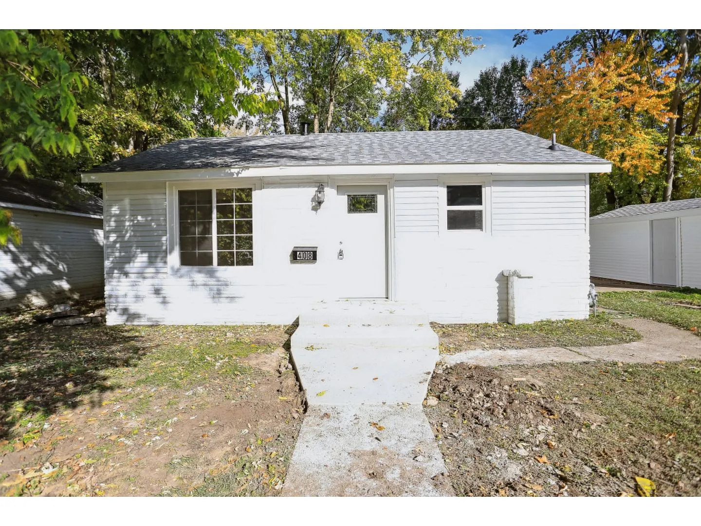 408 W Beardsley Ave photo 1