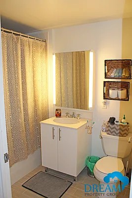 Rented by Dream Property Group LLC | media 2