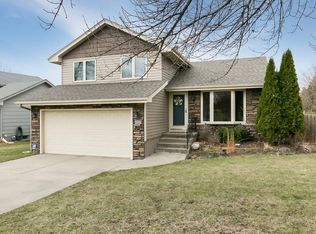 4929 Twana Dr, Des Moines, IA 50310
