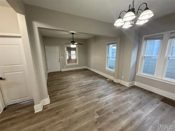 1916 Monroe Ave, Kansas City, MO 64127