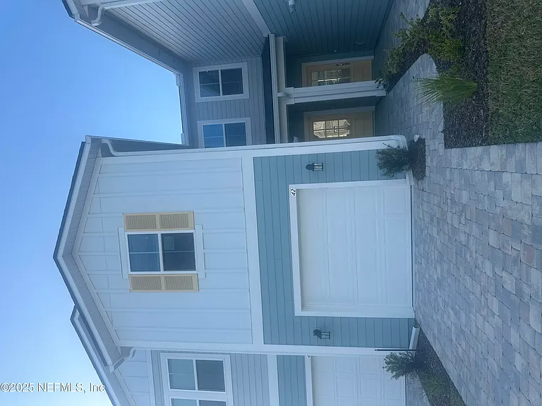 265 Brandon Lakes Dr — Photo 15