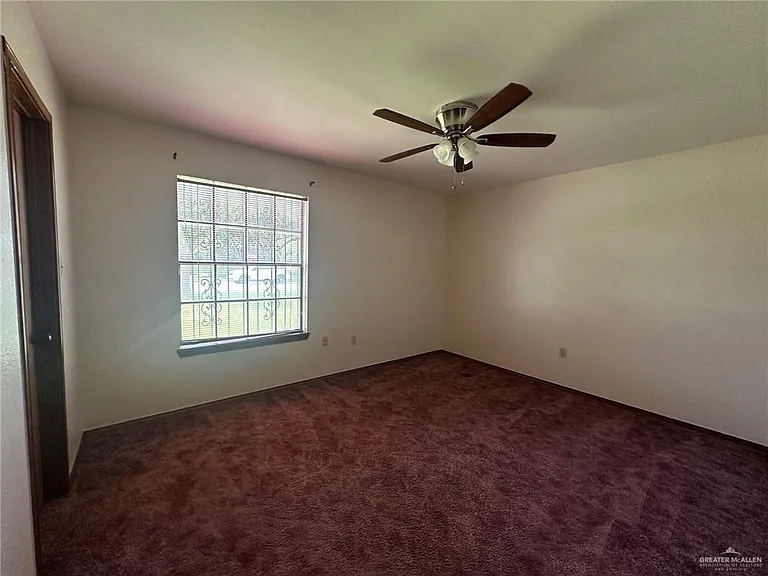 1200 S Gumwood St — Photo 22