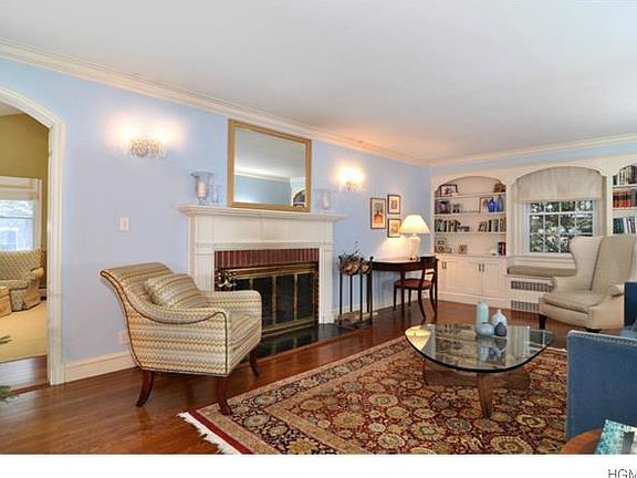 3rd image of 57 Vernon Pkwy