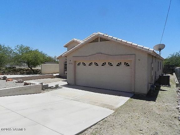 3rd image of 1825 W Pueblo Vista Blvd
