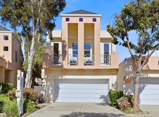 819 Lakeshore Dr, Redwood City, CA 94065