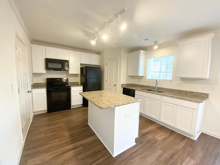 3506 Marksbury Dr — Photo 6