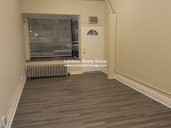 2nd image of 3811 W Montrose Ave #1E