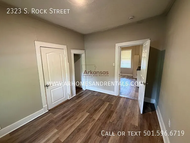 2323 S Rock St — Photo 7