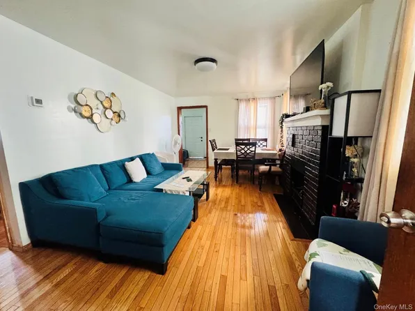 192-14 109th Ave Floor 1, Saint Albans, NY 11412
