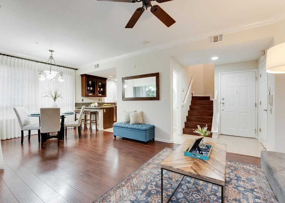 1st image of 611 Marble Arch Ave