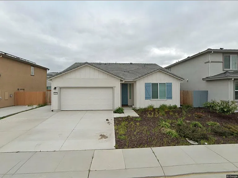 2020 Basin Ln — Photo 1