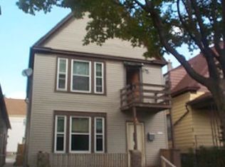 2334 W Maple St, Milwaukee, WI 53204