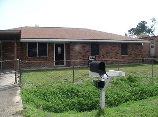 210 Triple Oaks Dr, Raceland, LA 70394