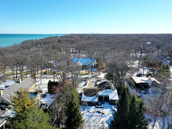 3rd image of 67 Lakewood Pl
