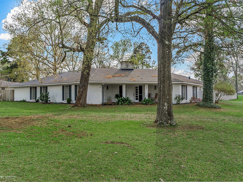 1st image of 701 Palmetto Rd