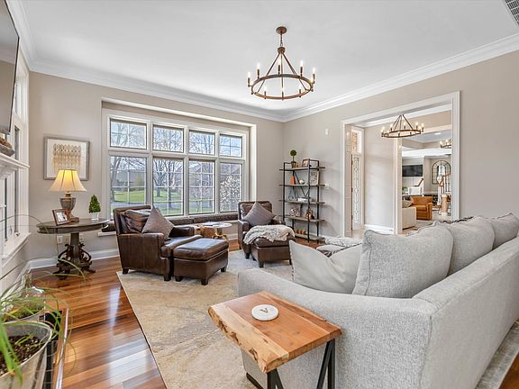 5th image of 1703 Ashwood Dr