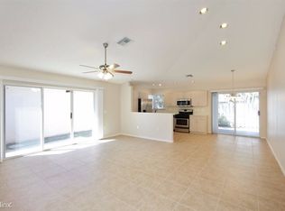 13541 NW 5th Ct, Fort Lauderdale, FL 33325