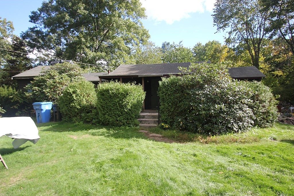 1275 West St, Wrentham, MA 02093 Zillow