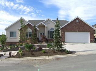 6355 W Sky Line Dr, Highland, UT 84003