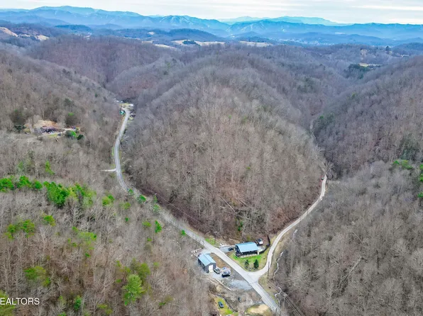 Bristol Hwy, Elizabethton, TN 37643