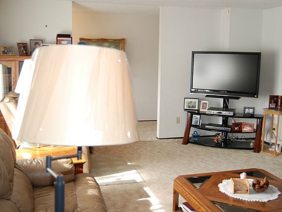 5th image of 10401 10th Avenue Ct S