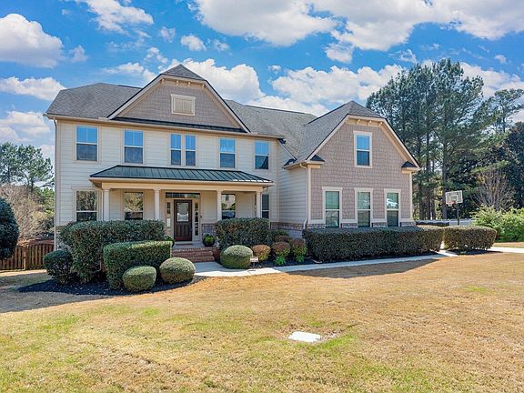2nd image of 7 Beneventum Ct