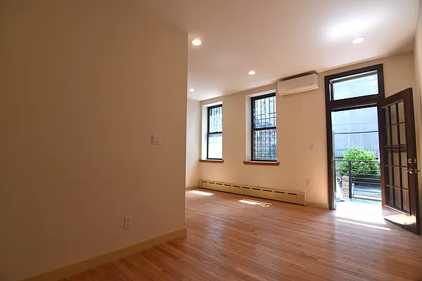 Rented by Triplemint | media 8