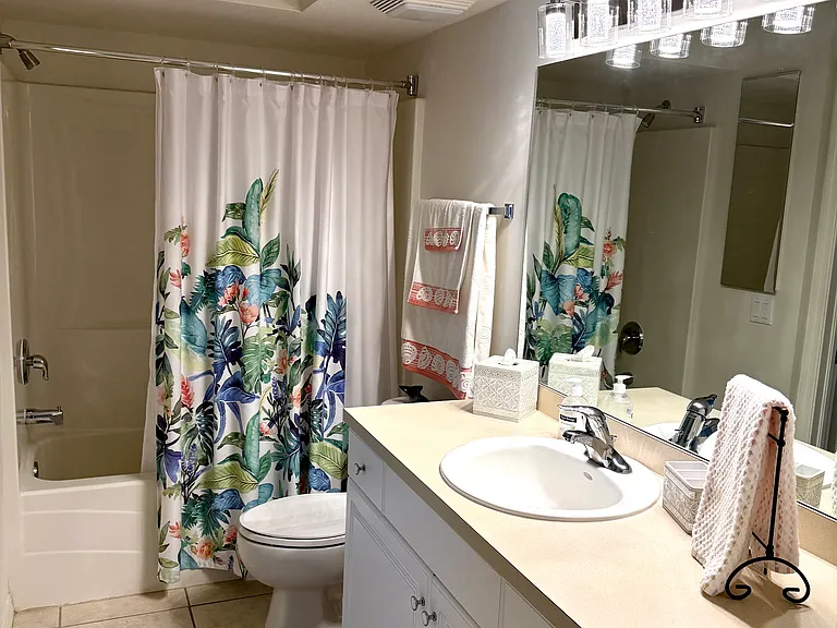 Rosewood Pointe Ln — Photo 11
