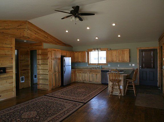 2nd image of 531 Leesburg Ln