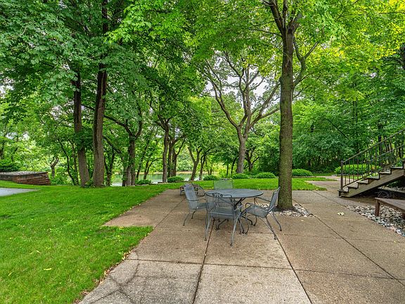 5th image of 1098 Westside Dr
