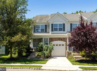 103 Weaver Dr, Marlton, NJ 08053
