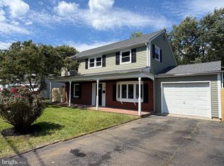 15 Sussex Rd, Marlton, NJ 08053