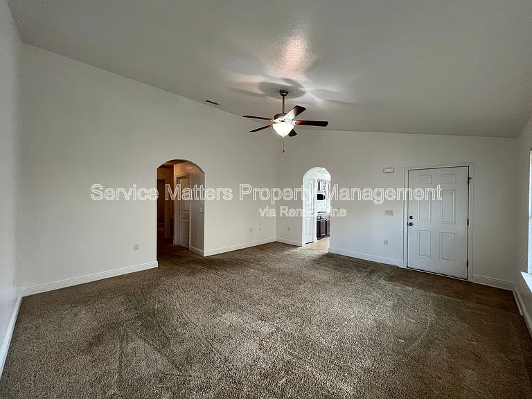 4496 Fiske St — Photo 8