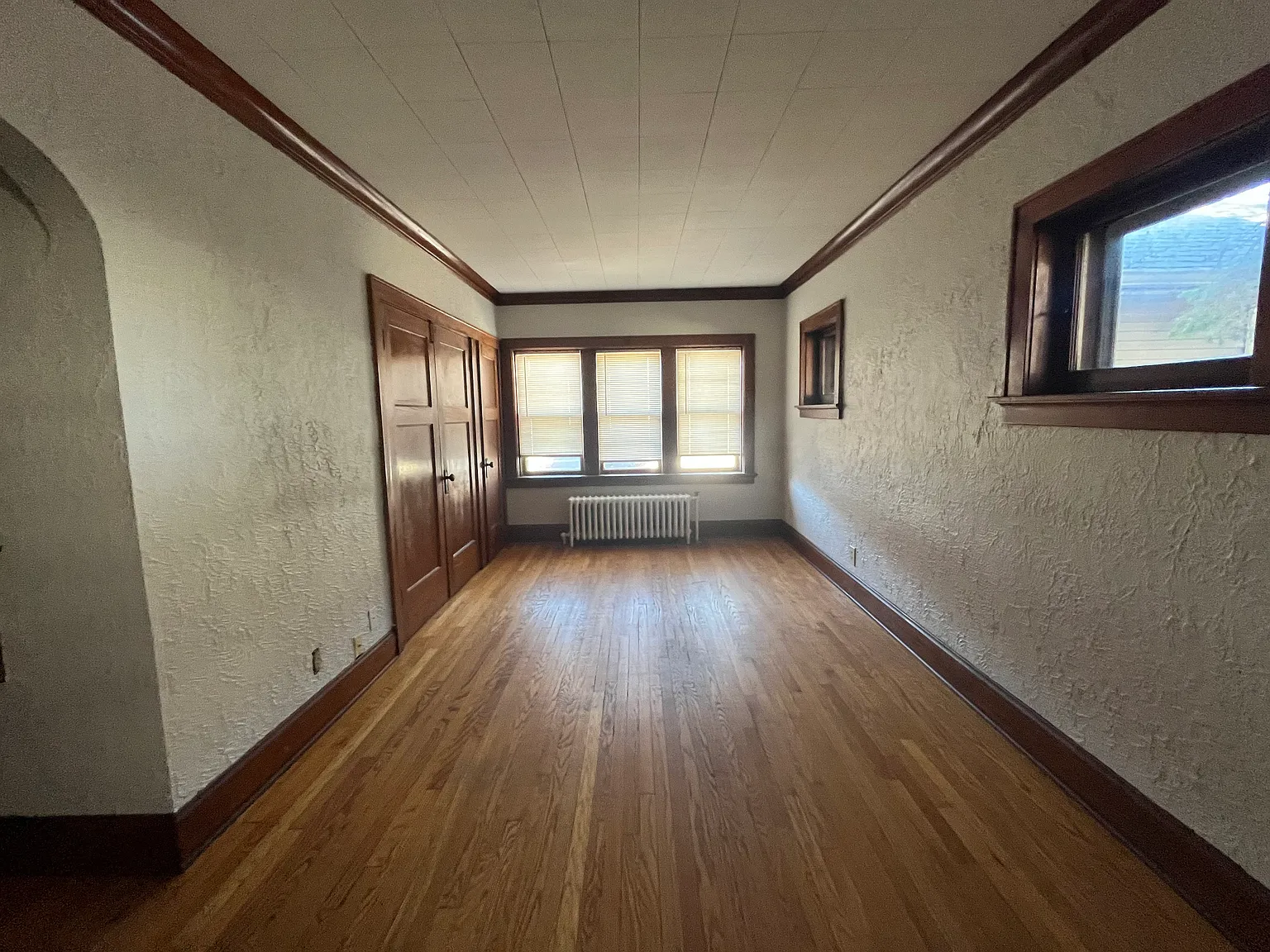1 bed, 725 sqft, $1,025 — Photo 2
