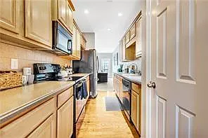 7039 Bayrose Cir #39A — Photo 4