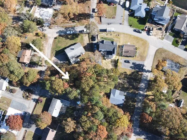 15 Ingleside Drive, East Falmouth, MA 02536