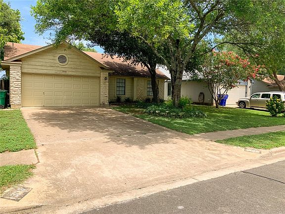 2nd image of 1309 Elm Forest Dr