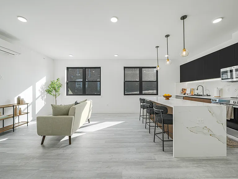 4614 Kennedy Blvd #203 — Photo 9