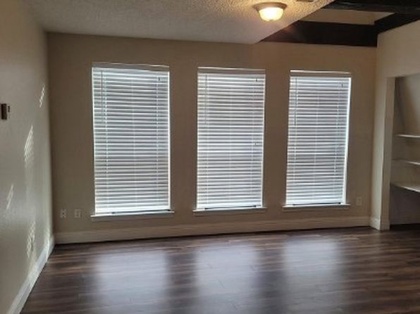 irving-texas-27105976 picture