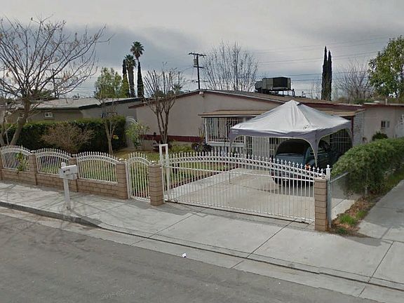 4th image of 13421 Hildegarde St