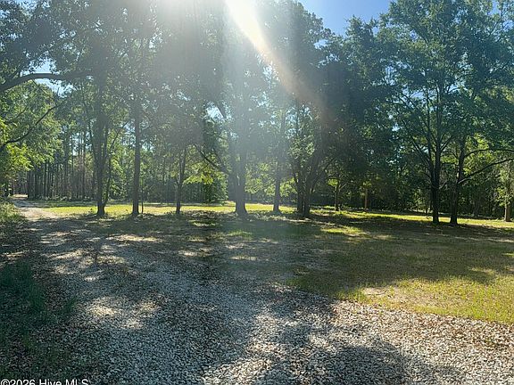 3rd image of 1448 Lone Oak Road