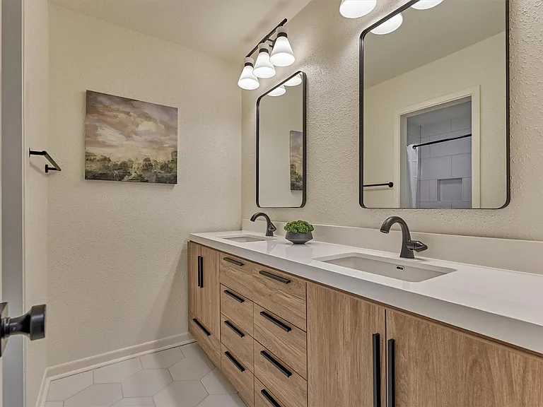 2351 W Settlers Way — Photo 34